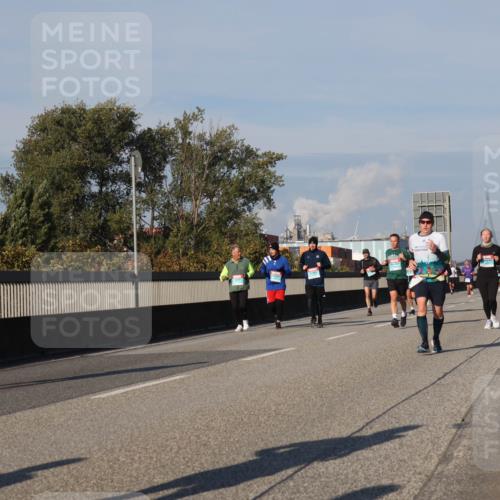03.10.2025 - Köhlbrandbrückenlauf Luisa Fischer http://msf.ph/oto/9011519 03.10.2025 10:54:02 Position 3 739 meine-sportfotos.de