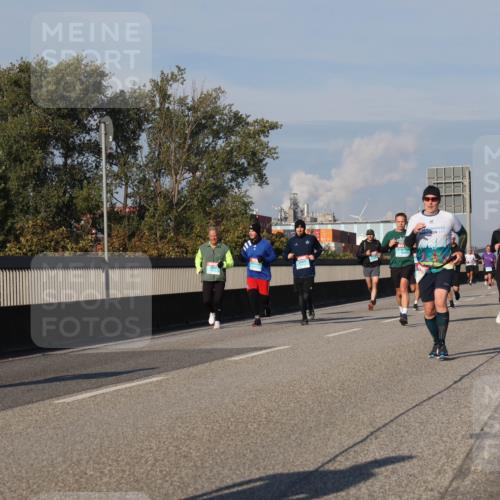03.10.2025 - Köhlbrandbrückenlauf Luisa Fischer http://msf.ph/oto/9011523 03.10.2025 10:54:02 Position 3  meine-sportfotos.de