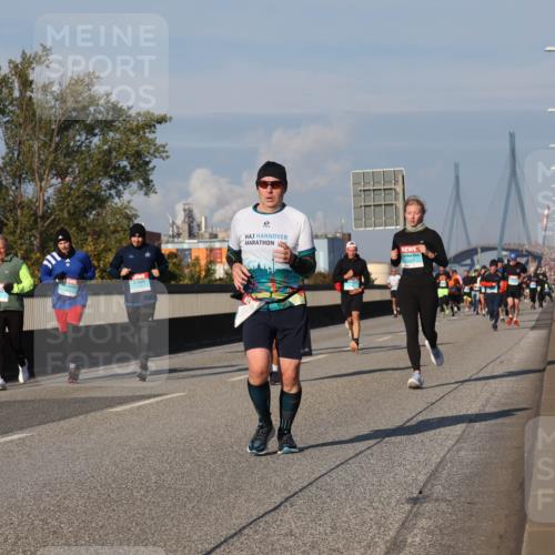 03.10.2025 - Köhlbrandbrückenlauf Luisa Fischer http://msf.ph/oto/9011538 03.10.2025 10:54:04 Position 3 1407 meine-sportfotos.de