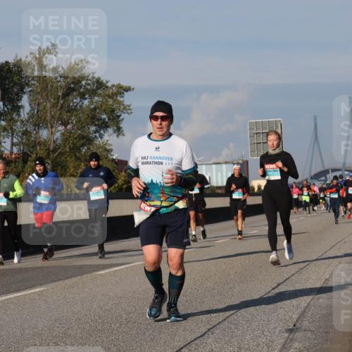 03.10.2025 - Köhlbrandbrückenlauf Luisa Fischer http://msf.ph/oto/9011546 03.10.2025 10:54:05 Position 3 1407 meine-sportfotos.de