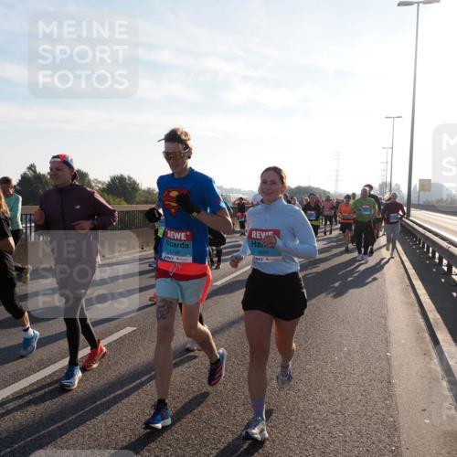 03.10.2025 - Köhlbrandbrückenlauf Fabian Wolf http://msf.ph/oto/9011556 03.10.2025 09:22:27 Position 3 1978, 1709, 3668 meine-sportfotos.de
