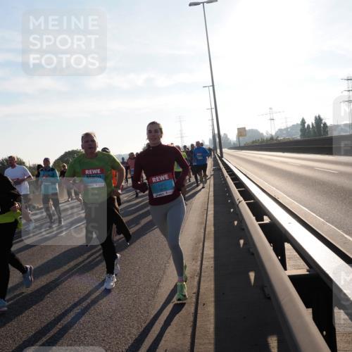 03.10.2025 - Köhlbrandbrückenlauf Fabian Wolf http://msf.ph/oto/9011569 03.10.2025 09:22:30 Position 3 3816 meine-sportfotos.de