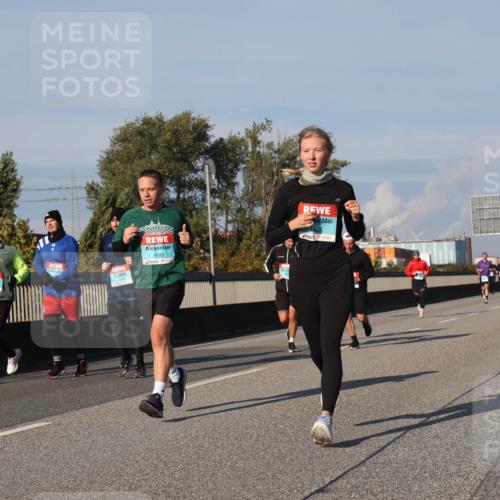 03.10.2025 - Köhlbrandbrückenlauf Luisa Fischer http://msf.ph/oto/9011581 03.10.2025 10:54:08 Position 3 1699 meine-sportfotos.de