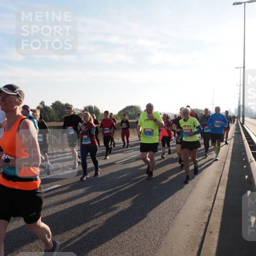 03.10.2025 - Köhlbrandbrückenlauf Fabian Wolf http://msf.ph/oto/9011602 03.10.2025 09:22:32 Position 3 065 meine-sportfotos.de