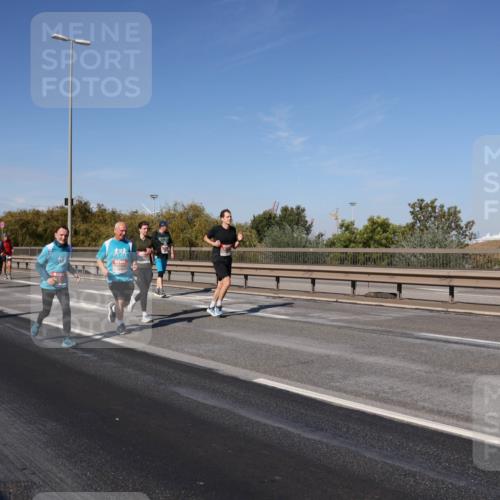 03.10.2025 - Köhlbrandbrückenlauf Julia Fischer http://msf.ph/oto/9011605 03.10.2025 13:00:11 Position 3  meine-sportfotos.de