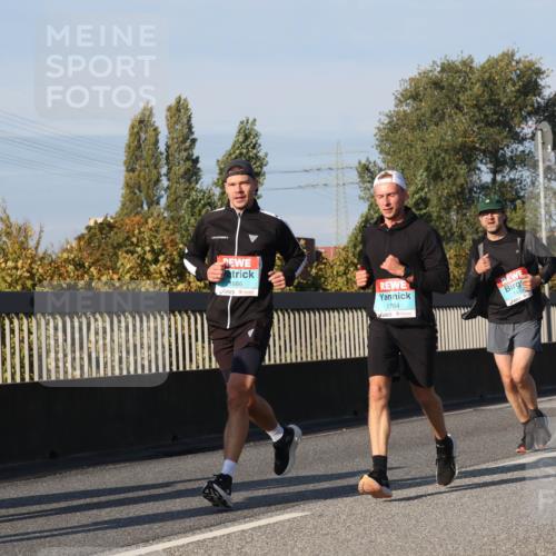 03.10.2025 - Köhlbrandbrückenlauf Luisa Fischer http://msf.ph/oto/9011614 03.10.2025 10:54:11 Position 3 886, 1764 meine-sportfotos.de