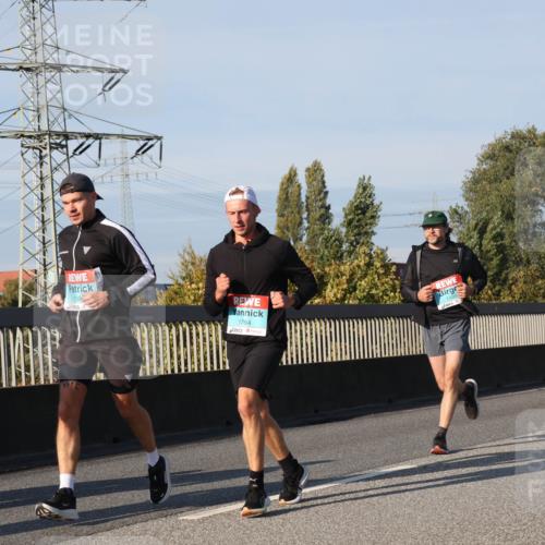 03.10.2025 - Köhlbrandbrückenlauf Luisa Fischer http://msf.ph/oto/9011625 03.10.2025 10:54:12 Position 3 188, 1764 meine-sportfotos.de