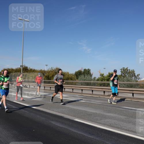 03.10.2025 - Köhlbrandbrückenlauf Julia Fischer http://msf.ph/oto/9011627 03.10.2025 13:00:15 Position 3  meine-sportfotos.de