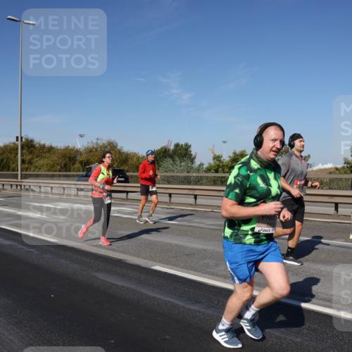 03.10.2025 - Köhlbrandbrückenlauf Julia Fischer http://msf.ph/oto/9011635 03.10.2025 13:00:16 Position 3  meine-sportfotos.de