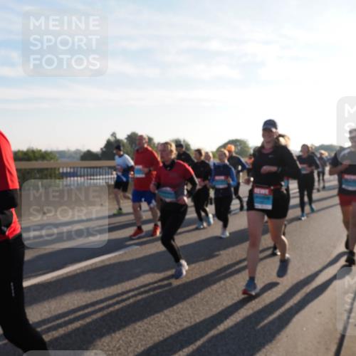 03.10.2025 - Köhlbrandbrückenlauf Fabian Wolf http://msf.ph/oto/9011704 03.10.2025 09:22:36 Position 3 190 meine-sportfotos.de