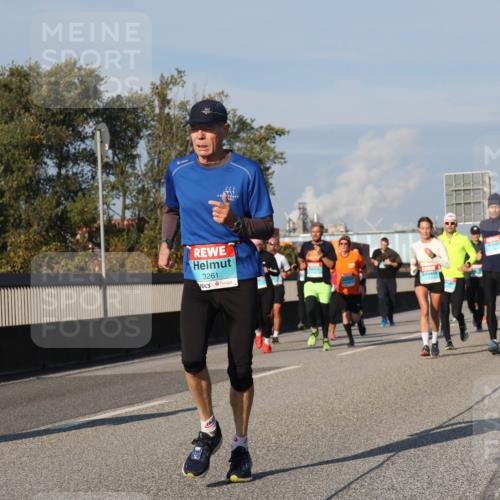 03.10.2025 - Köhlbrandbrückenlauf Luisa Fischer http://msf.ph/oto/9011719 03.10.2025 10:54:20 Position 3 3261 meine-sportfotos.de