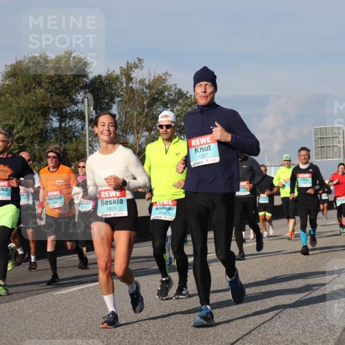 03.10.2025 - Köhlbrandbrückenlauf Luisa Fischer http://msf.ph/oto/9011764 03.10.2025 10:54:25 Position 3 1163, 1478, 1430, 1203, 2942, 1257 meine-sportfotos.de