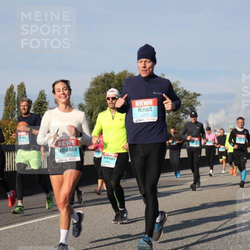 03.10.2025 - Köhlbrandbrückenlauf Luisa Fischer http://msf.ph/oto/9011774 03.10.2025 10:54:26 Position 3 1163, 1203, 2942, 1257 meine-sportfotos.de