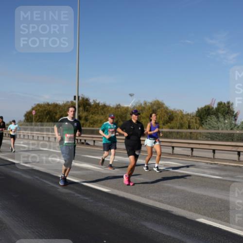03.10.2025 - Köhlbrandbrückenlauf Julia Fischer http://msf.ph/oto/9011808 03.10.2025 13:00:49 Position 3  meine-sportfotos.de