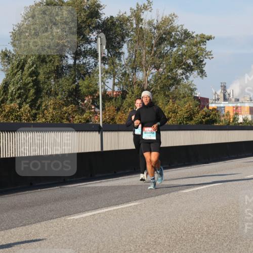 03.10.2025 - Köhlbrandbrückenlauf Luisa Fischer http://msf.ph/oto/9011862 03.10.2025 10:54:34 Position 3  meine-sportfotos.de