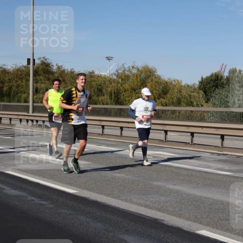 03.10.2025 - Köhlbrandbrückenlauf Julia Fischer http://msf.ph/oto/9011867 03.10.2025 13:01:04 Position 3  meine-sportfotos.de