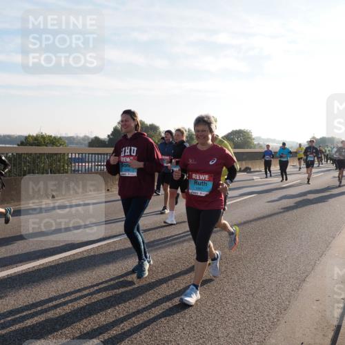 03.10.2025 - Köhlbrandbrückenlauf Fabian Wolf http://msf.ph/oto/9011884 03.10.2025 09:22:44 Position 3 1098, 1097 meine-sportfotos.de
