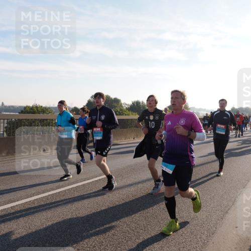 03.10.2025 - Köhlbrandbrückenlauf Fabian Wolf http://msf.ph/oto/9011969 03.10.2025 09:22:48 Position 3 1725, 10, 3562 meine-sportfotos.de