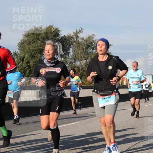 03.10.2025 - Köhlbrandbrückenlauf Luisa Fischer http://msf.ph/oto/9012026 03.10.2025 10:54:49 Position 3 3010, 3493 meine-sportfotos.de