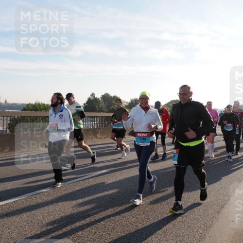 03.10.2025 - Köhlbrandbrückenlauf Fabian Wolf http://msf.ph/oto/9012041 03.10.2025 09:22:53 Position 3 1847 meine-sportfotos.de