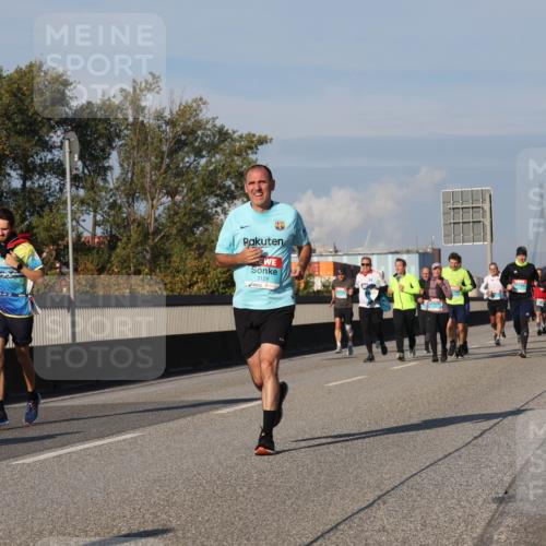 03.10.2025 - Köhlbrandbrückenlauf Luisa Fischer http://msf.ph/oto/9012042 03.10.2025 10:54:50 Position 3 3128 meine-sportfotos.de
