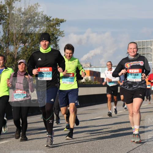 03.10.2025 - Köhlbrandbrückenlauf Luisa Fischer http://msf.ph/oto/9012108 03.10.2025 10:54:56 Position 3 1536, 1833, 1601, 3006 meine-sportfotos.de