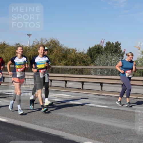 03.10.2025 - Köhlbrandbrückenlauf Julia Fischer http://msf.ph/oto/9012161 03.10.2025 13:01:56 Position 3  meine-sportfotos.de