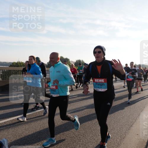 03.10.2025 - Köhlbrandbrückenlauf Fabian Wolf http://msf.ph/oto/9012167 03.10.2025 09:22:57 Position 3 1861, 3116 meine-sportfotos.de