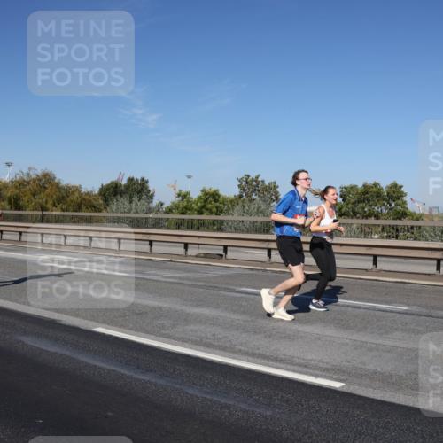 03.10.2025 - Köhlbrandbrückenlauf Julia Fischer http://msf.ph/oto/9012186 03.10.2025 13:02:03 Position 3  meine-sportfotos.de