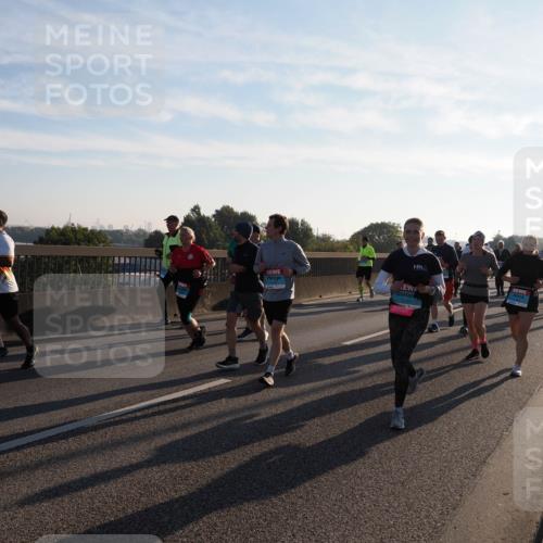 03.10.2025 - Köhlbrandbrückenlauf Fabian Wolf http://msf.ph/oto/9012195 03.10.2025 09:22:58 Position 3 3150 meine-sportfotos.de