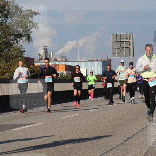 03.10.2025 - Köhlbrandbrückenlauf Luisa Fischer http://msf.ph/oto/9012235 03.10.2025 10:55:08 Position 3 3 meine-sportfotos.de