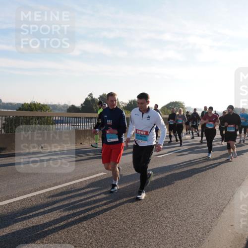 03.10.2025 - Köhlbrandbrückenlauf Fabian Wolf http://msf.ph/oto/9012278 03.10.2025 09:23:01 Position 3 2930 meine-sportfotos.de