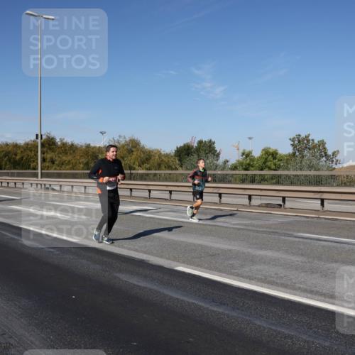 03.10.2025 - Köhlbrandbrückenlauf Julia Fischer http://msf.ph/oto/9012289 03.10.2025 13:02:28 Position 3  meine-sportfotos.de
