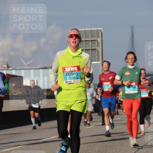 03.10.2025 - Köhlbrandbrückenlauf Luisa Fischer http://msf.ph/oto/9012387 03.10.2025 10:55:23 Position 3 3539, 2679, 3707 meine-sportfotos.de