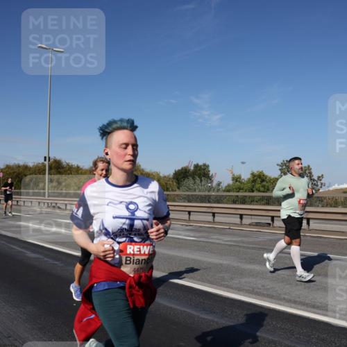03.10.2025 - Köhlbrandbrückenlauf Julia Fischer http://msf.ph/oto/9012394 03.10.2025 13:02:52 Position 3 4476 meine-sportfotos.de