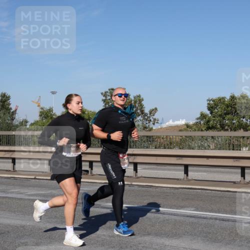03.10.2025 - Köhlbrandbrückenlauf Julia Fischer http://msf.ph/oto/9012428 03.10.2025 13:03:00 Position 3  meine-sportfotos.de