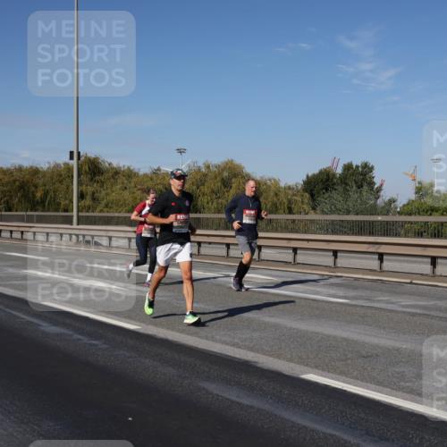 03.10.2025 - Köhlbrandbrückenlauf Julia Fischer http://msf.ph/oto/9012448 03.10.2025 13:03:03 Position 3  meine-sportfotos.de