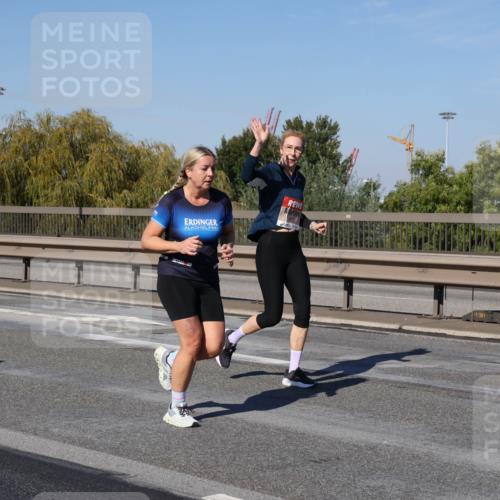 03.10.2025 - Köhlbrandbrückenlauf Julia Fischer http://msf.ph/oto/9012462 03.10.2025 13:03:11 Position 3  meine-sportfotos.de
