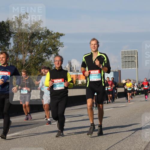 03.10.2025 - Köhlbrandbrückenlauf Luisa Fischer http://msf.ph/oto/9012487 03.10.2025 10:55:32 Position 3 1464, 1201 meine-sportfotos.de