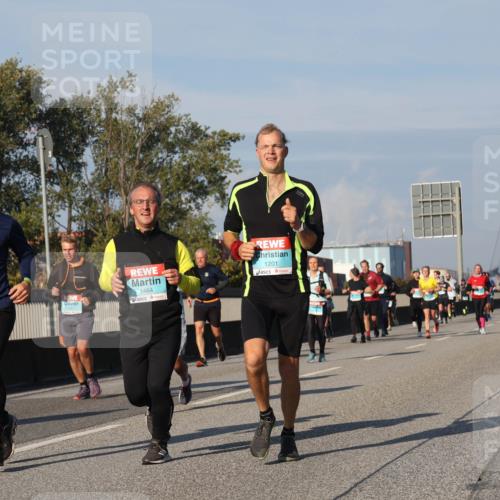 03.10.2025 - Köhlbrandbrückenlauf Luisa Fischer http://msf.ph/oto/9012494 03.10.2025 10:55:33 Position 3 1464, 1201 meine-sportfotos.de