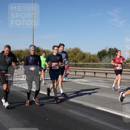 03.10.2025 - Köhlbrandbrückenlauf Julia Fischer http://msf.ph/oto/9012497 03.10.2025 13:03:16 Position 3  meine-sportfotos.de