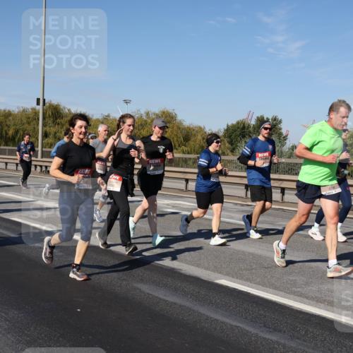 03.10.2025 - Köhlbrandbrückenlauf Julia Fischer http://msf.ph/oto/9012521 03.10.2025 13:03:19 Position 3 6753 meine-sportfotos.de