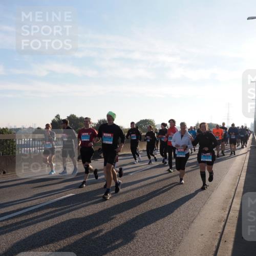 03.10.2025 - Köhlbrandbrückenlauf Fabian Wolf http://msf.ph/oto/9012526 03.10.2025 09:23:20 Position 3  meine-sportfotos.de