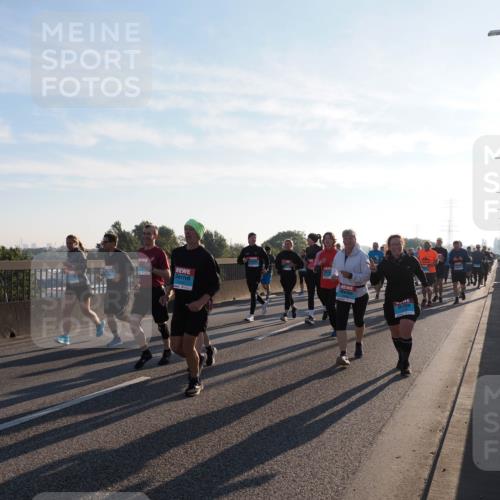 03.10.2025 - Köhlbrandbrückenlauf Fabian Wolf http://msf.ph/oto/9012533 03.10.2025 09:23:20 Position 3  meine-sportfotos.de