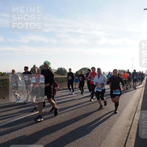 03.10.2025 - Köhlbrandbrückenlauf Fabian Wolf http://msf.ph/oto/9012540 03.10.2025 09:23:21 Position 3  meine-sportfotos.de