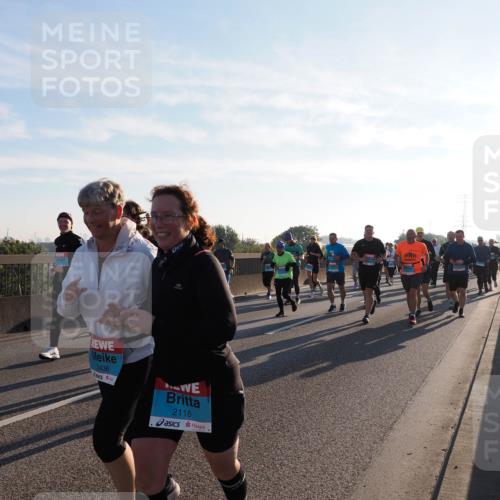 03.10.2025 - Köhlbrandbrückenlauf Fabian Wolf http://msf.ph/oto/9012586 03.10.2025 09:23:22 Position 3 2436, 2116 meine-sportfotos.de