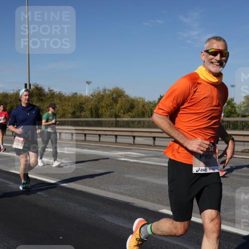 03.10.2025 - Köhlbrandbrückenlauf Julia Fischer http://msf.ph/oto/9012603 03.10.2025 13:03:33 Position 3 6620 meine-sportfotos.de