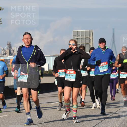03.10.2025 - Köhlbrandbrückenlauf Luisa Fischer http://msf.ph/oto/9012674 03.10.2025 10:55:49 Position 3 2015, 20, 1307, 1786, 1636, 332, 3202, 1435, 1192 meine-sportfotos.de