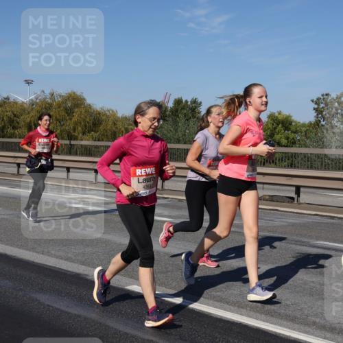 03.10.2025 - Köhlbrandbrückenlauf Julia Fischer http://msf.ph/oto/9012711 03.10.2025 13:03:57 Position 3 4363, 6710 meine-sportfotos.de