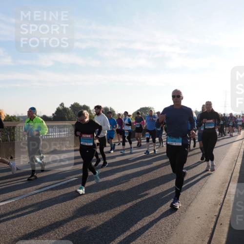 03.10.2025 - Köhlbrandbrückenlauf Fabian Wolf http://msf.ph/oto/9012718 03.10.2025 09:23:27 Position 3 2246 meine-sportfotos.de
